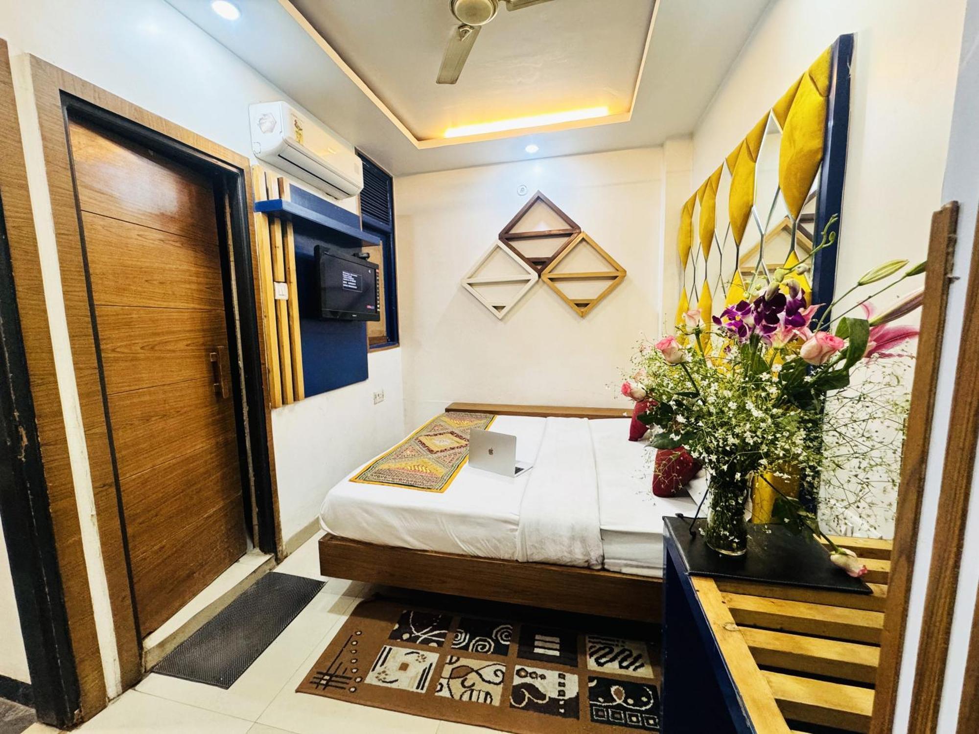 Hotel Jai Balaji, Paharganj, New Delhi Railway Station Экстерьер фото